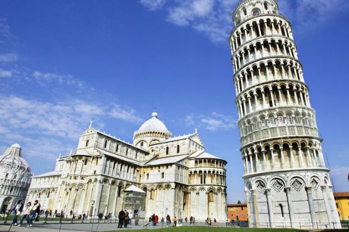 PISA Tour – Collected Tour in English