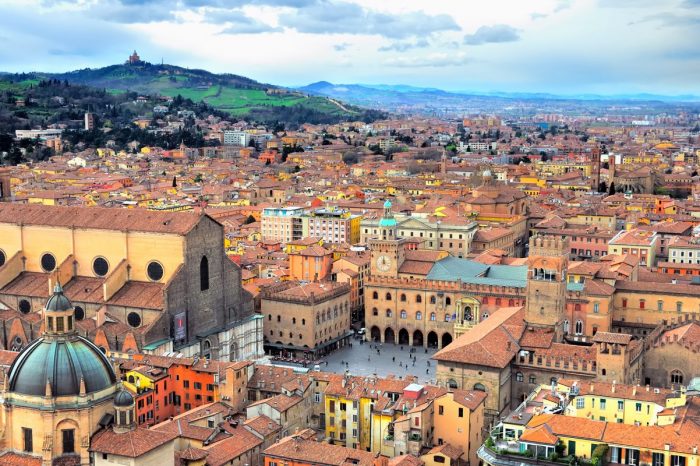 Bologna – Private Transfers