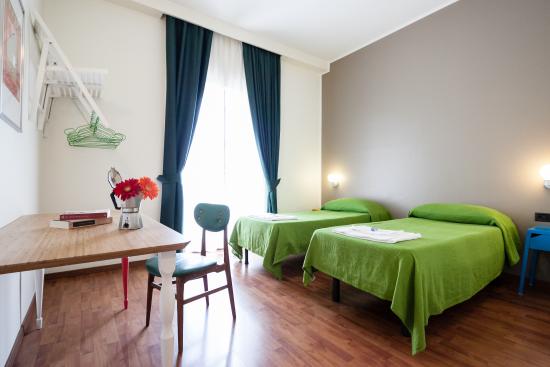 MILAN – HOSTELS for Youth GROUPS